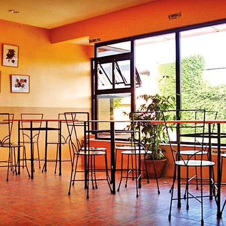 Casa Azucena Hotel Кагаян де Оро Екстериор снимка