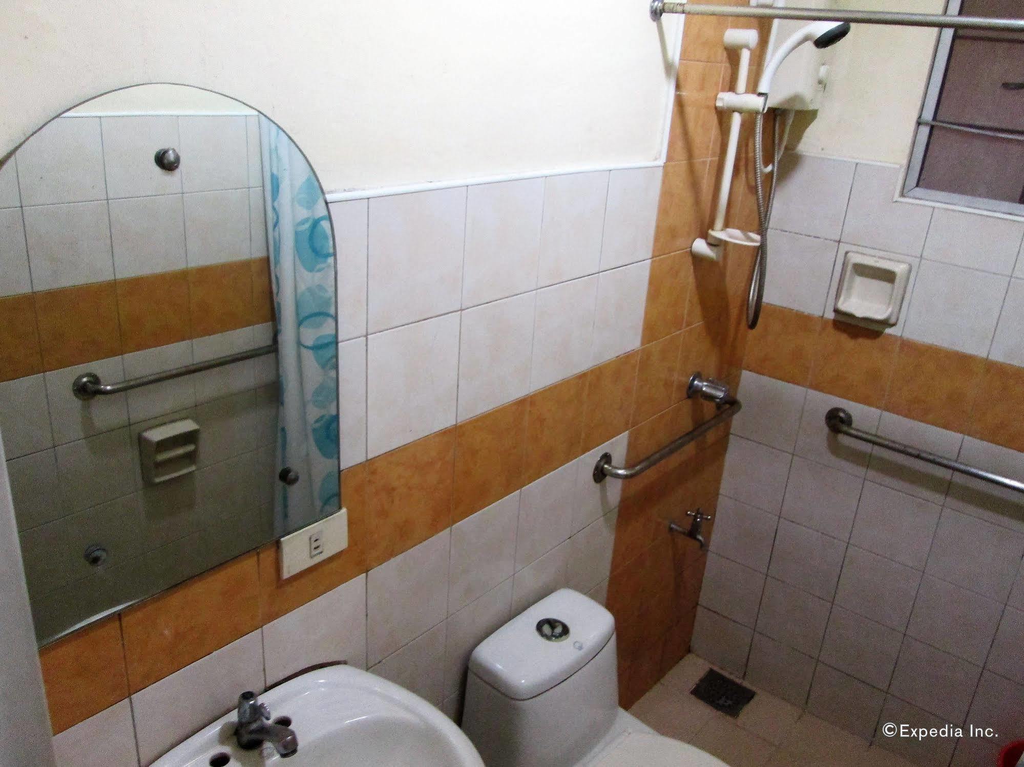 Casa Azucena Hotel Кагаян де Оро Екстериор снимка